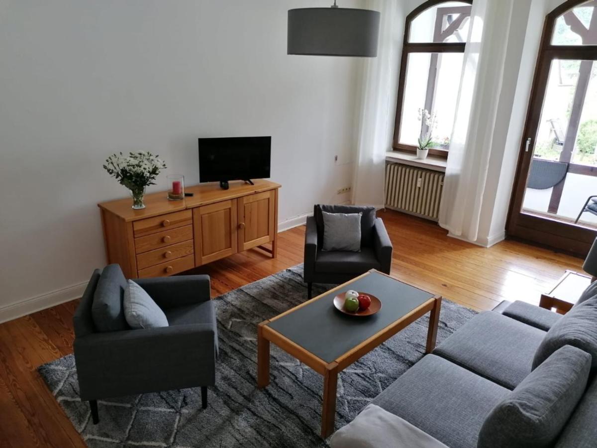 Mosel-Ferienwohnung Bewo ベルンカステル・クース エクステリア 写真
