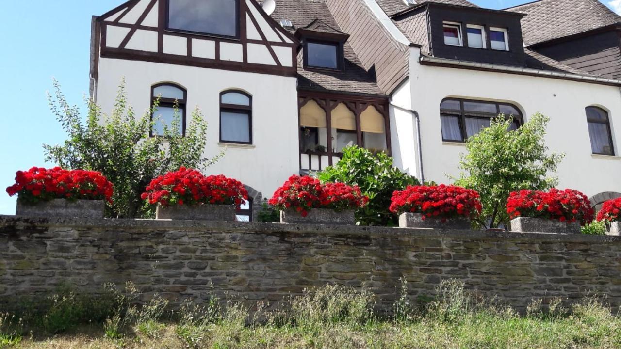 Mosel-Ferienwohnung Bewo ベルンカステル・クース エクステリア 写真